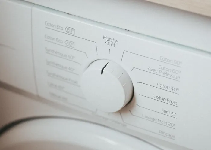 Cosy T1 Lavoisier Equipee Avec Balcon Cl-fd Daire *